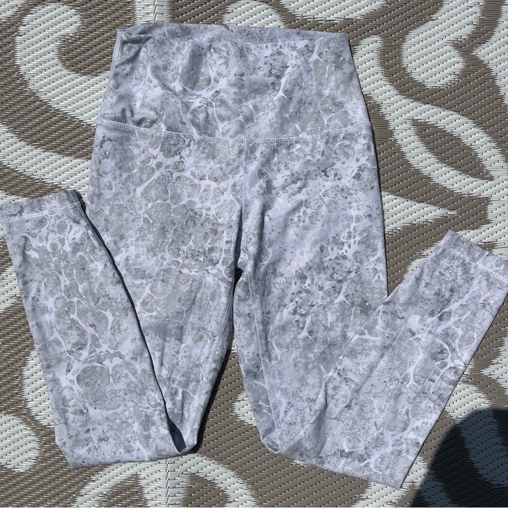 Marble Leggings. Size S
